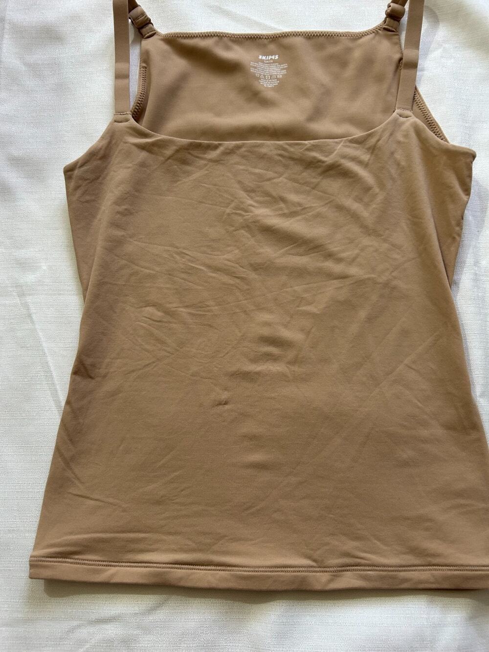 Skims NWOT Fits Everybody Scoop Neck Cami Clay Size Small